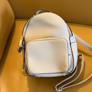 Elegant Cream Textured Women's Backpack